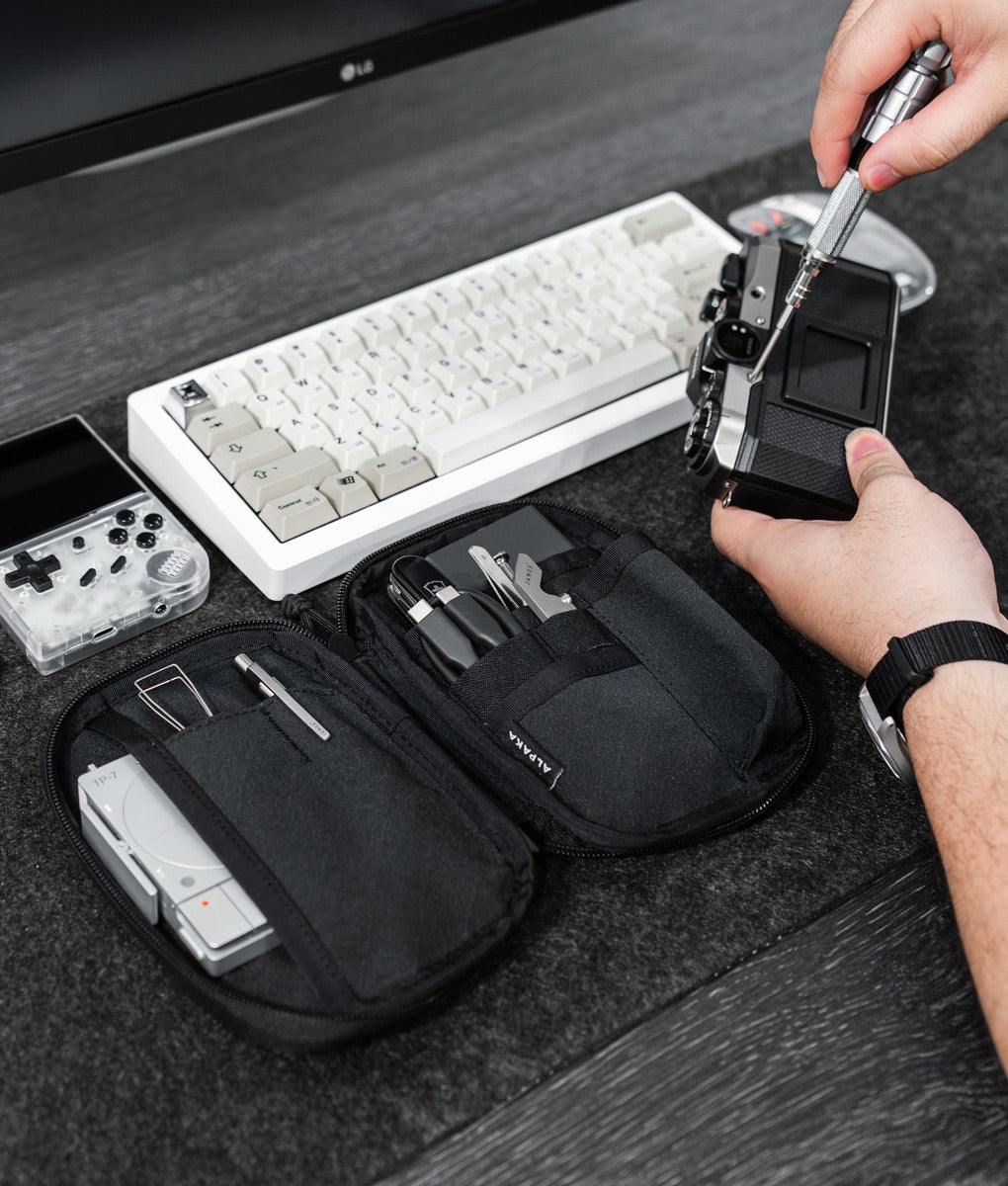 Admin Pouch Pro
