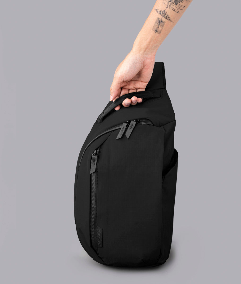 Metro Crossbody – Right Shoulder