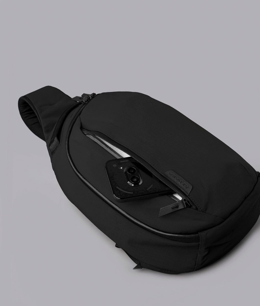 Metro Crossbody – Right Shoulder