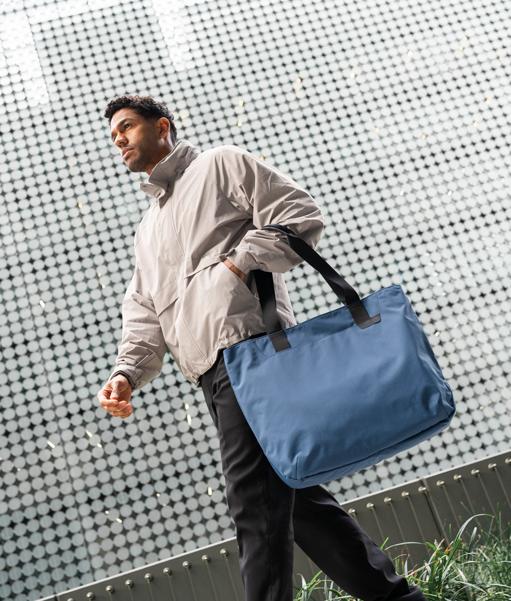 Elements Tote (L)
