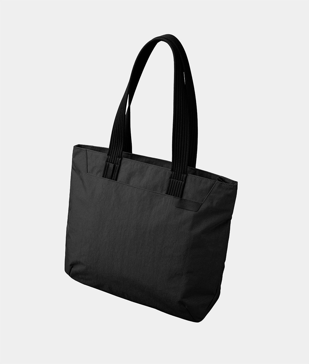 Flight Tote (M)